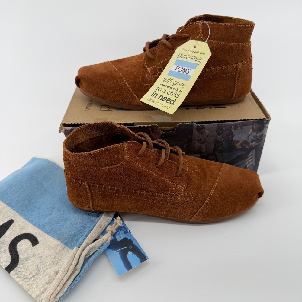 TOMS Tribal Boots Chestnut Suede Lace Up Ankle Chukka Brown 10000441 W7.5
